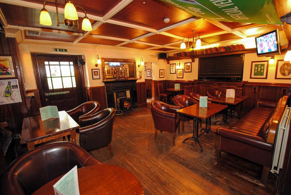 The Lansdowne Hotel Dublin Exteriör bild