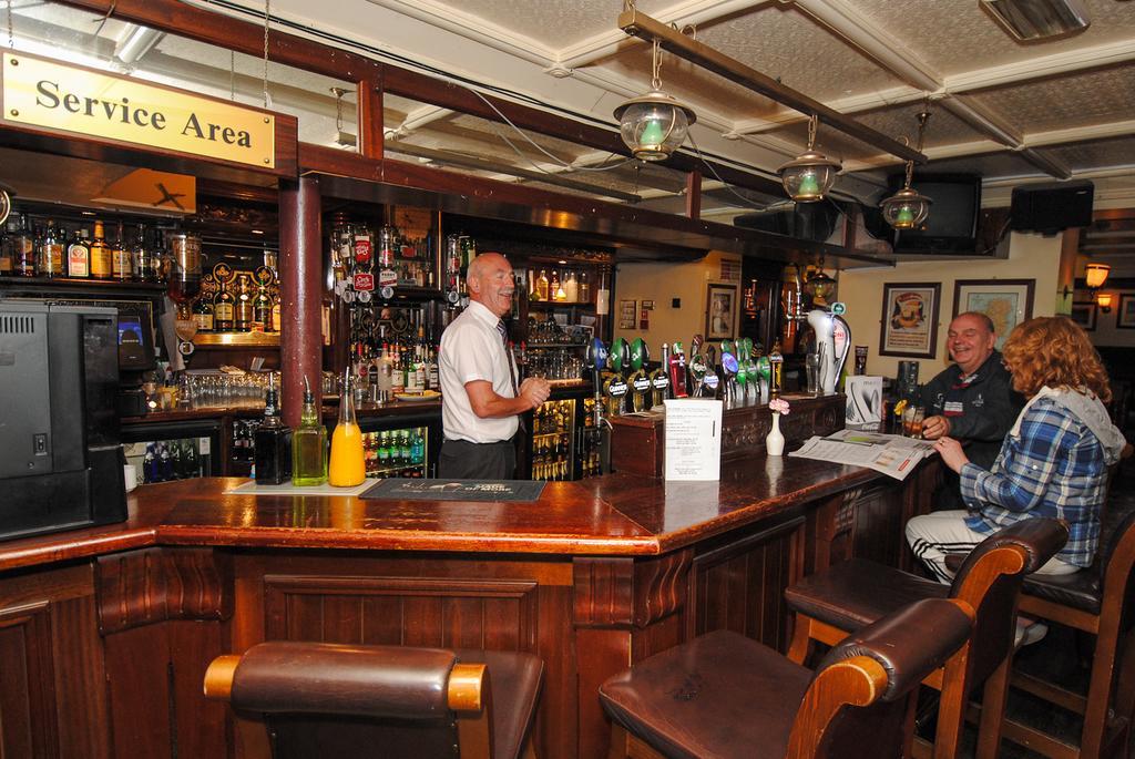 The Lansdowne Hotel Dublin Exteriör bild