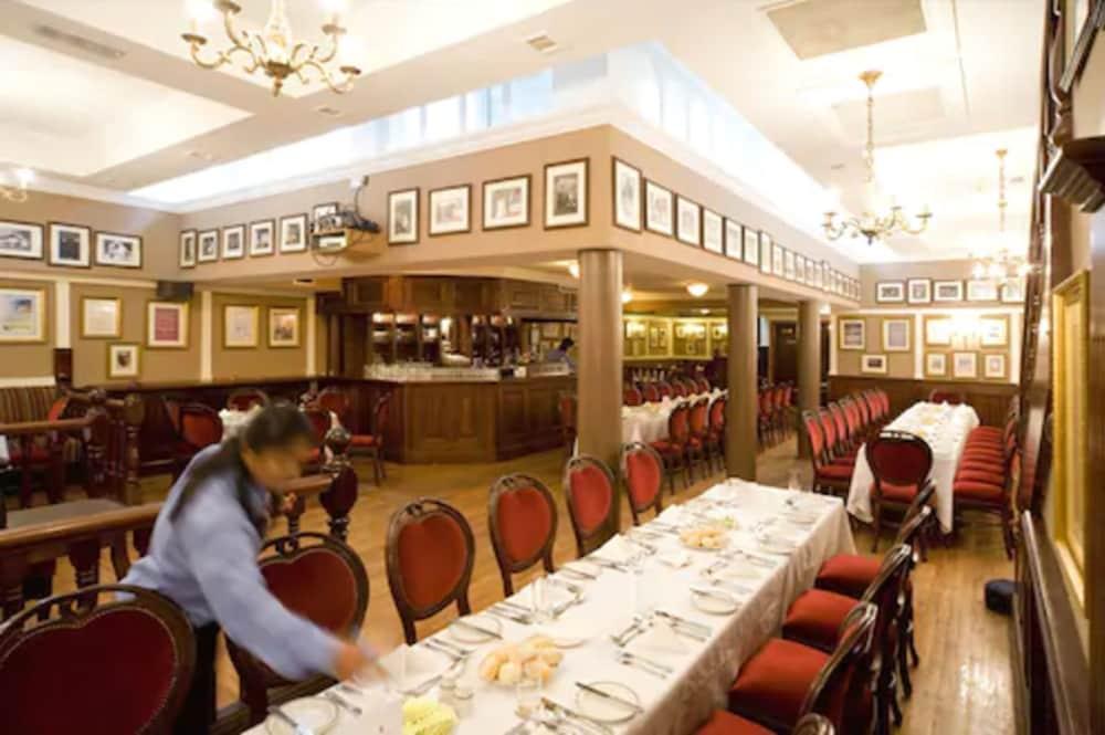 The Lansdowne Hotel Dublin Restaurang bild