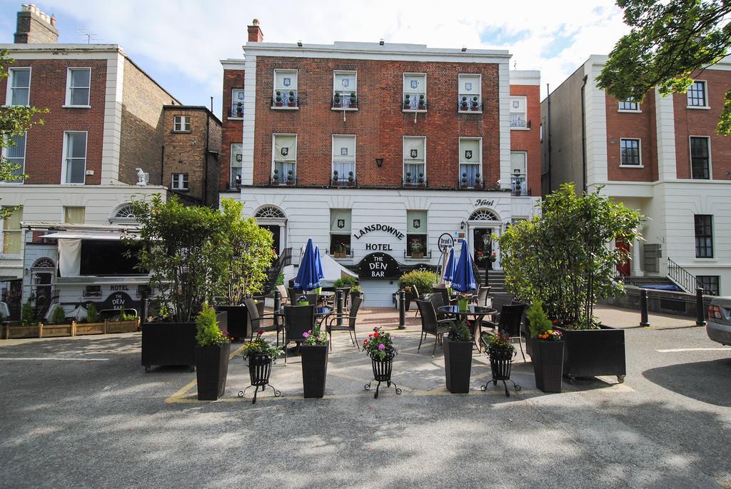 The Lansdowne Hotel Dublin Exteriör bild